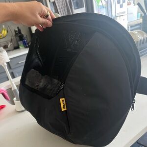 Doona snap on storage